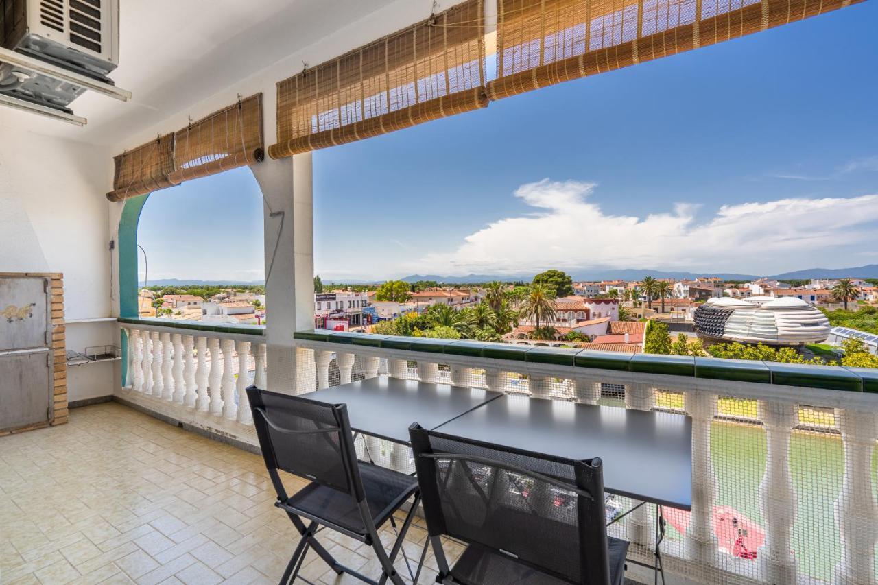 Welcs Apartamento 012 Emp En El Centro De Empuriabrava Eksteriør billede