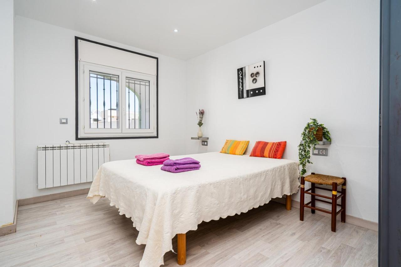Welcs Apartamento 012 Emp En El Centro De Empuriabrava Eksteriør billede