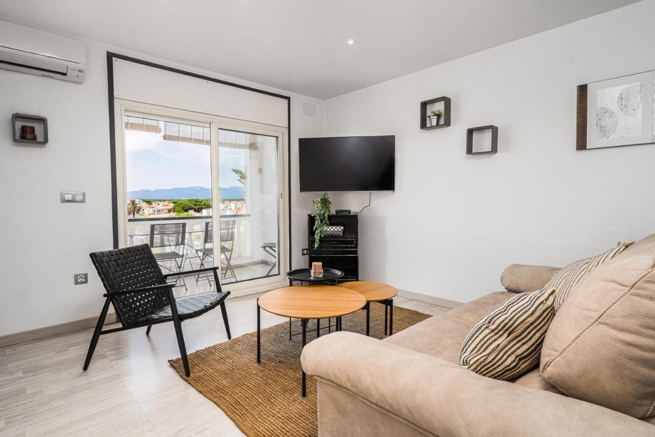 Welcs Apartamento 012 Emp En El Centro De Empuriabrava Eksteriør billede